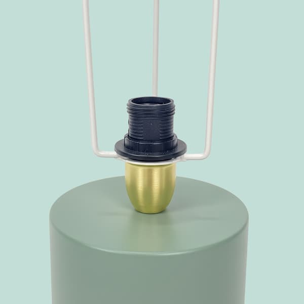 Champignonbordlampe – Minimalistisk metaldesign, guld accent