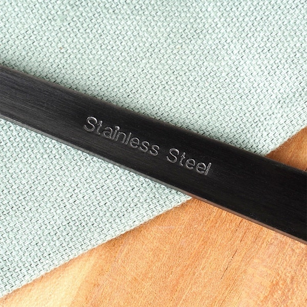 Sorte stål salatskeer 23,5 cm 2 stk.