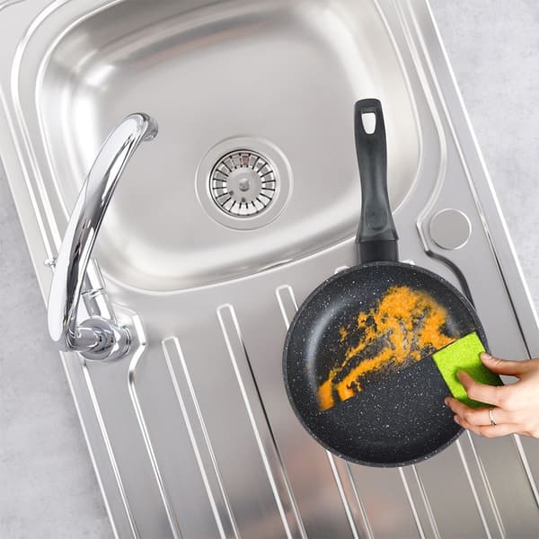 Stekpanna: Non-Stick, Induktion & Diskmaskinsäker
