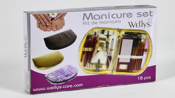 Wellys manicuresæt i 18 dele 'Black Edition'