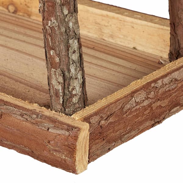 Fågelmatare med bark