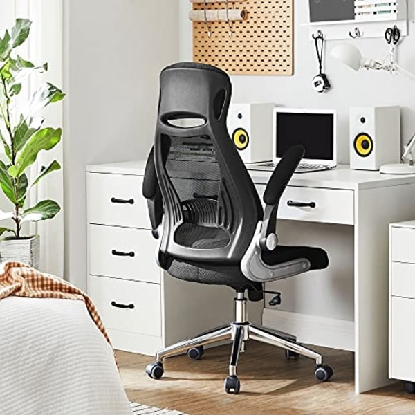 Ergonominen työtuoli säädettävällä korkeudella ja verkkoselkänoj