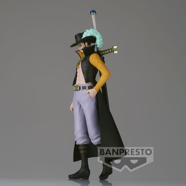 One Piece Dracule Mihawk Shukko figur, 16 cm samleobjekt