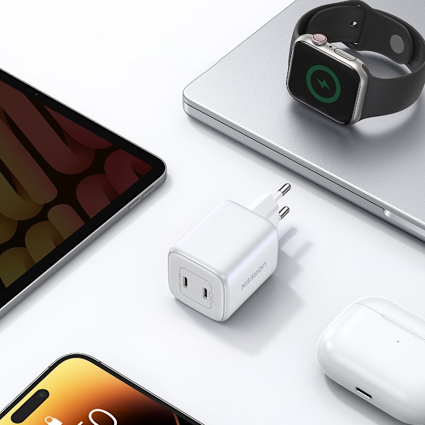 Snabb GaN laddare 2x USB-C 45W QC PD vit