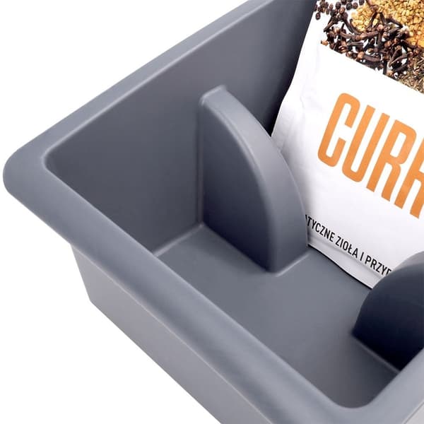 Grå förvaringslåda för kryddpåsar i plast