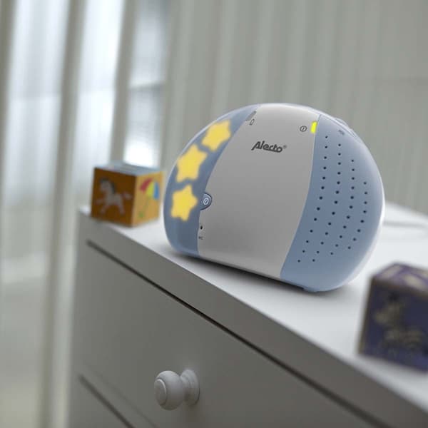 DECT-babyvakt med VOX, talkback, 300 m räckvidd