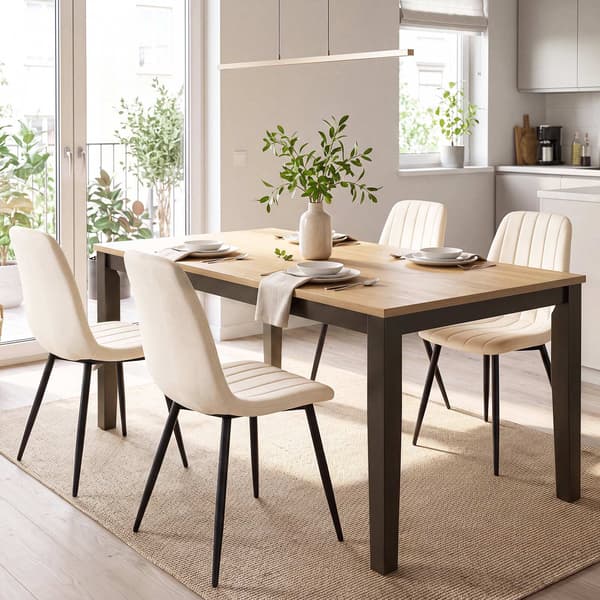 Beige klädda matstolar, set om 4 med metallben