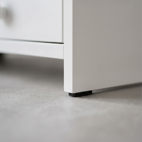 Vitt skärmstativ med 3 lådor, MDF-material