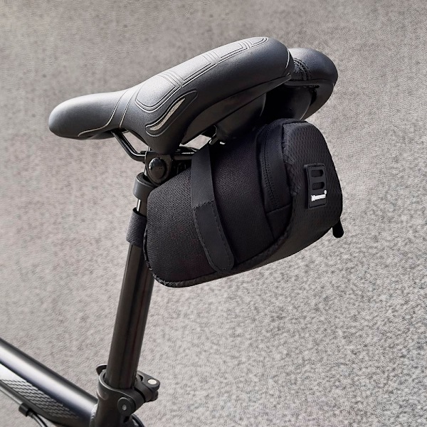 Lille cykelsadeltaske 0,6 l, sort