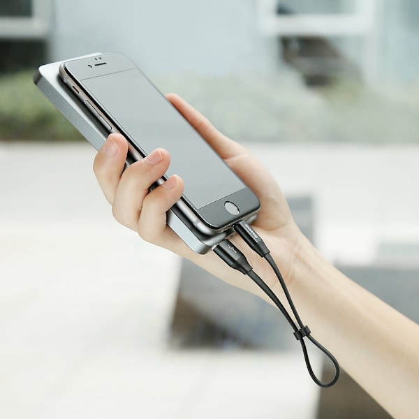Litteä kaapeli Iphone Lightning USB-kaapeli pidikkeellä 2A 23cm musta