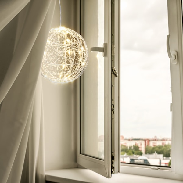 LED koristepallo 30 cm