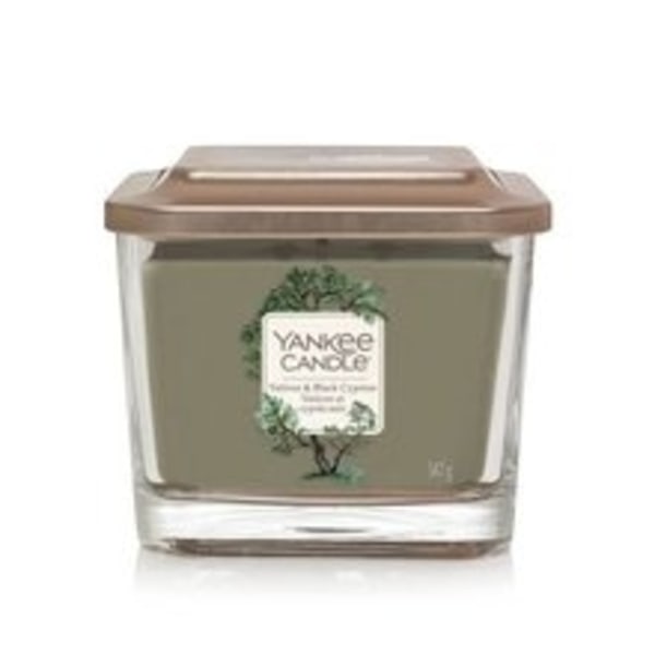 Yankee Candle - Elevation Vetiver & Black Cypress Candle - Scent