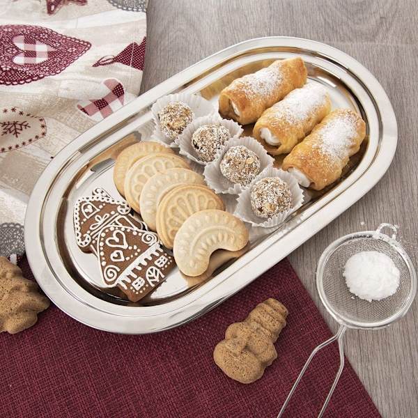 Oval serveringsbricka för smörgåsar, snacks och kakor
