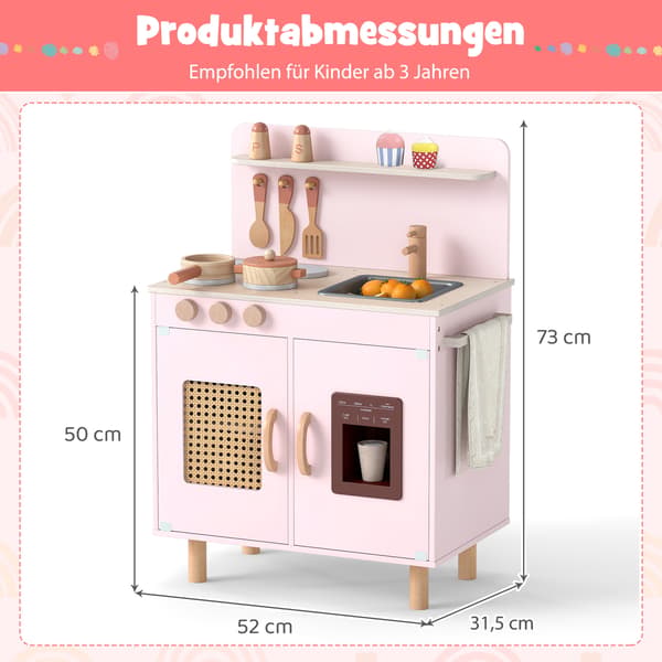 Puinen leikkikeittiö säilytystilalla ja jäätelökoneella