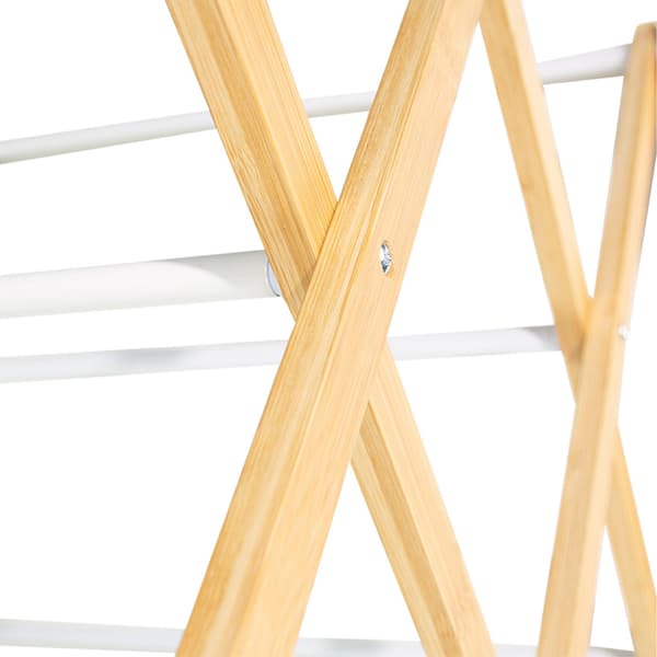 Väggmonterad torkställning i bambu, platsbesparande design