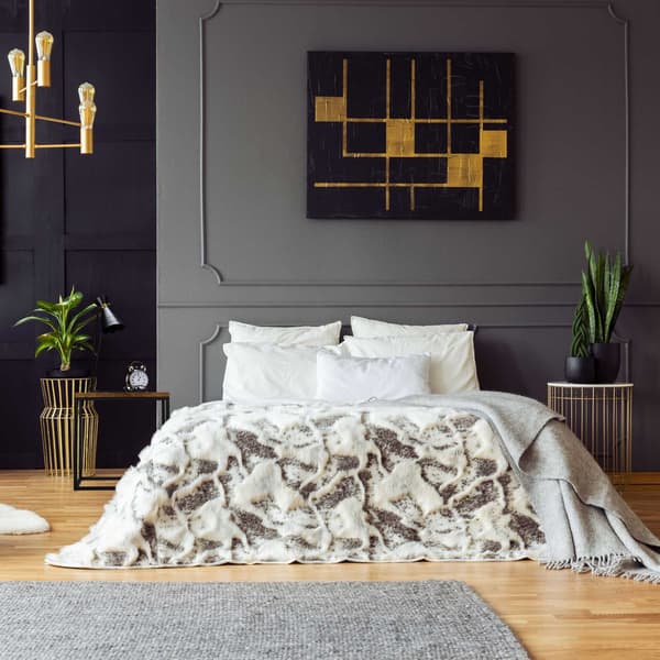 Sidebord i industriel stil