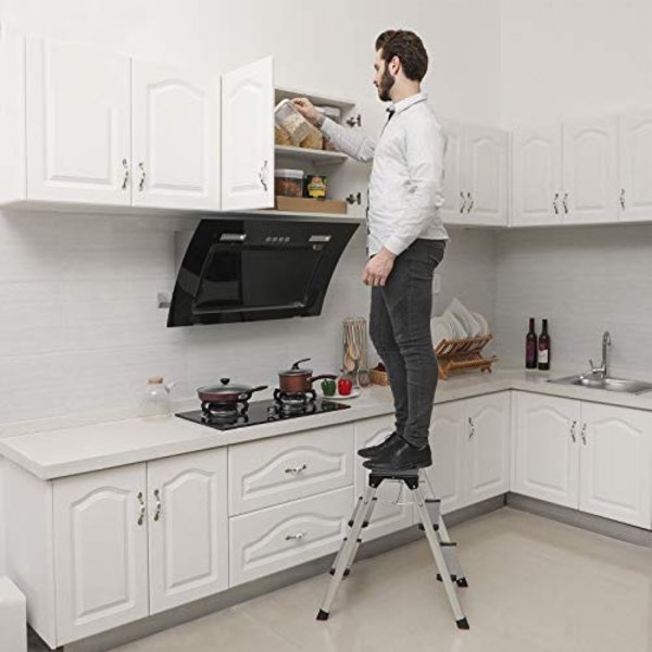 Sikker, foldbar 2x3 trinstige til hjemmebrug - 240 cm rækkevidde