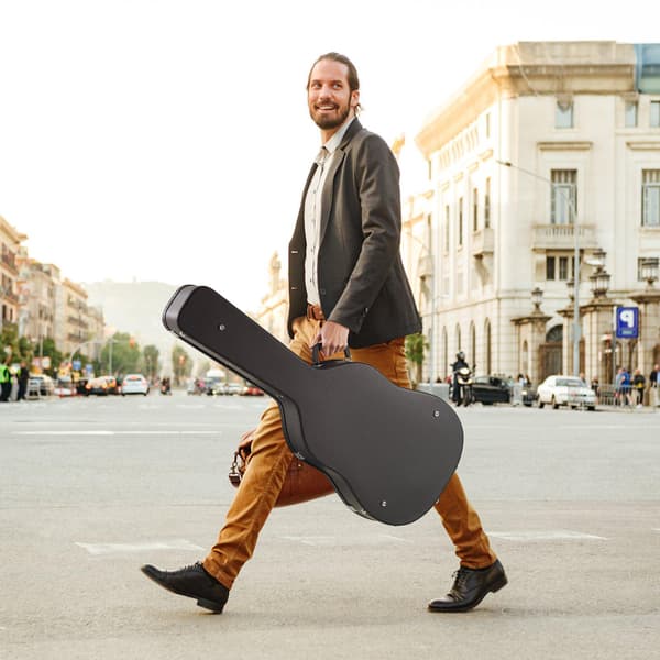 Hårdt etui til akustisk guitar, lås og nøgler, passer til 94-106 cm