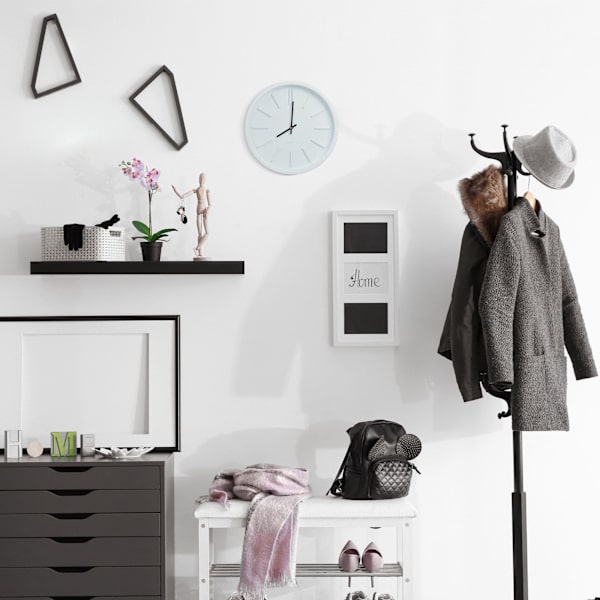 Modern väggklocka
