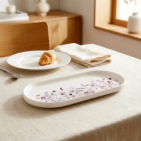 Serveringsfad af porcelæn, med vilde blomstermotiv, 25x12 cm
