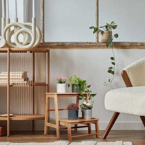Fällbar trapppall av bambu