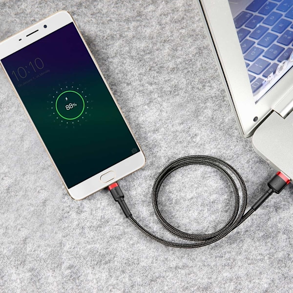 Kestävä joustava kaapeli USB microUSB QC3.0 2.4A 1M musta ja punainen