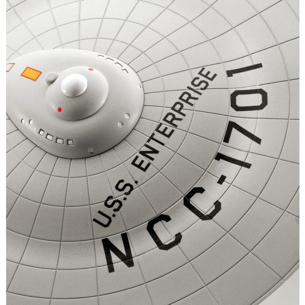 Star Trek TOS -mallisarja 1/600 U.S.S. Yritys NCC-1701 48 cm