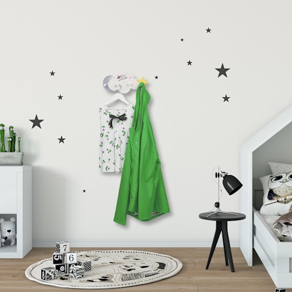 Børnenes garderobe sky-måne-stjerne
