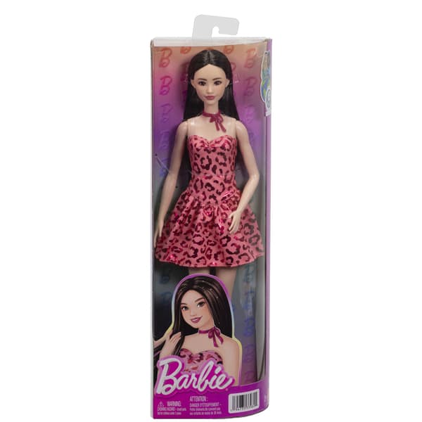 Barbie-docka i rosa leopardklänning med accessoarer