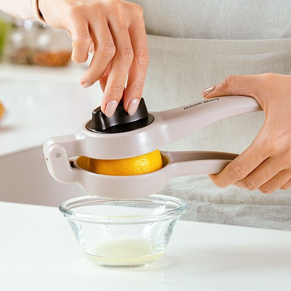 Manuell citrusjuicer med knopp MISTY 22,5x7 cm