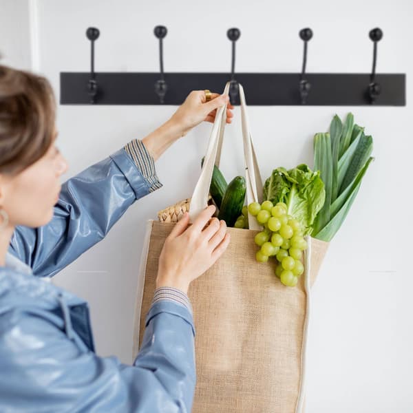 Sort bøjle med 5 kroge