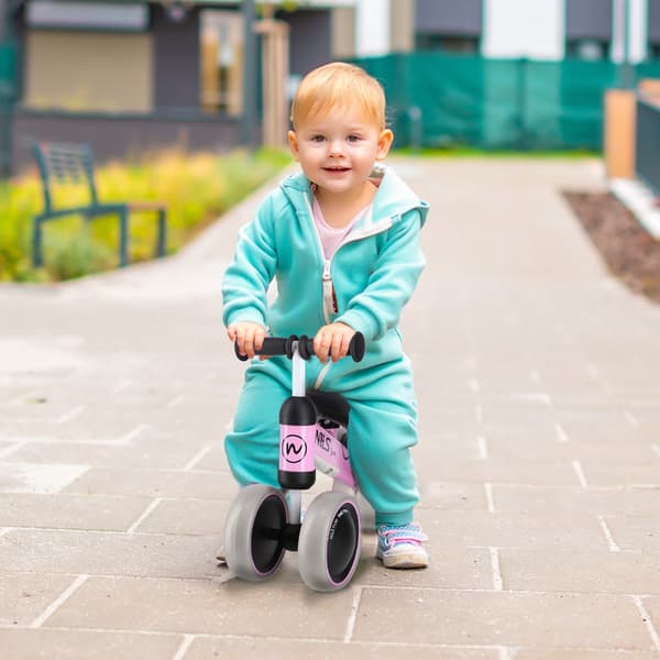 Pink balancecykel – let, justerbart sæde