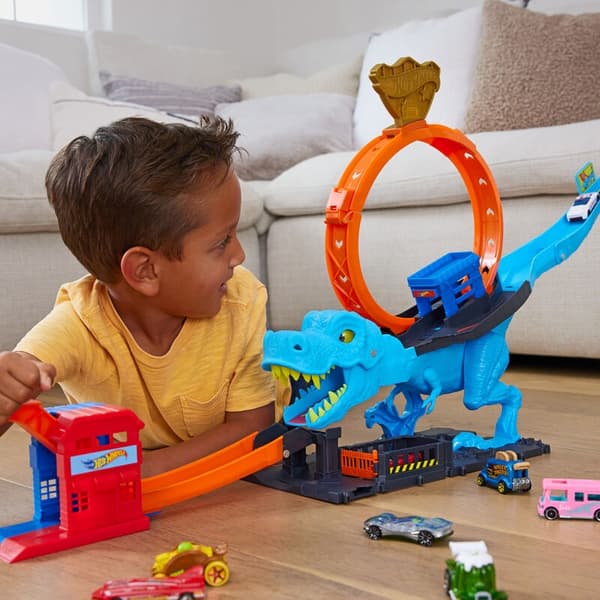 T-Rex Chomp Down -leikkisetti Hot Wheels -autoilla ja -radalla