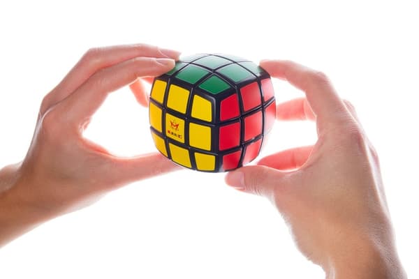 Nylige Toys Brainteaser Pillow Cube