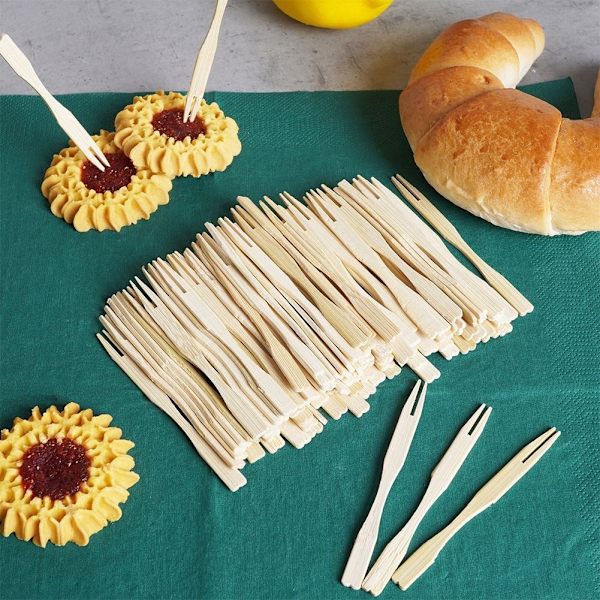 100 Trägafflar av Bambu för Snacks & Förrätter - Engångsartiklar