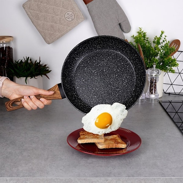 Stegepande med fem-lags non-stick granitbelægning