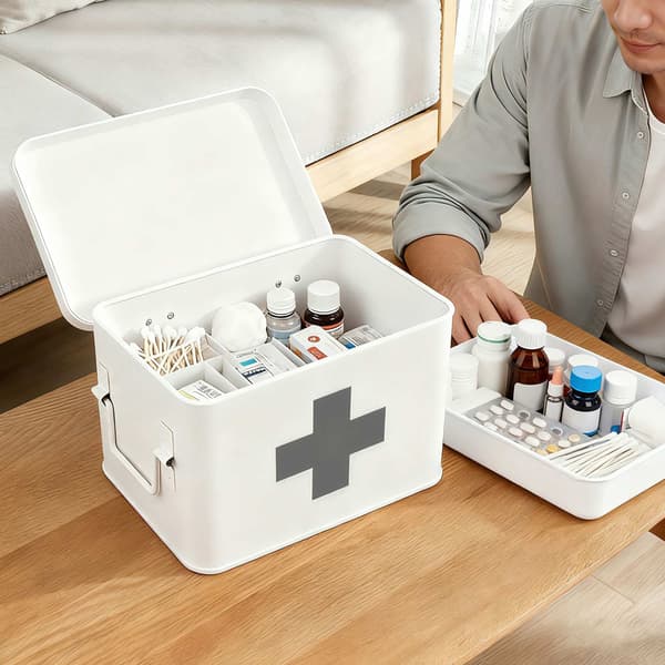 Medicinopbevaringskasse med 4 rum