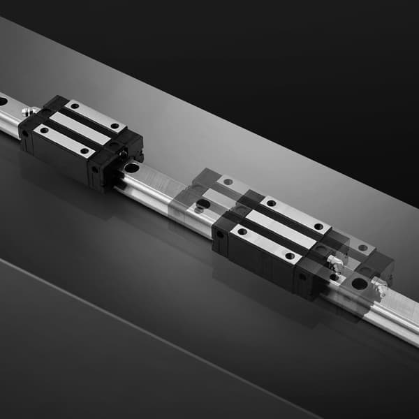 20 mm lineær skinneføringssæt, 2 x 2000 mm skinner, 4 blokke