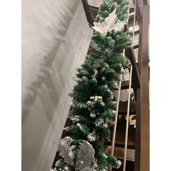 Lumen peittämä joulukuusen seppele 2,7 m HQ Ruhhy 22326