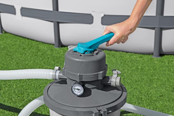Bestway Sandfilterpumpe 3.596L