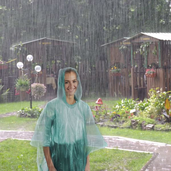 Engangs poncho sæt med 10 stk Green one size