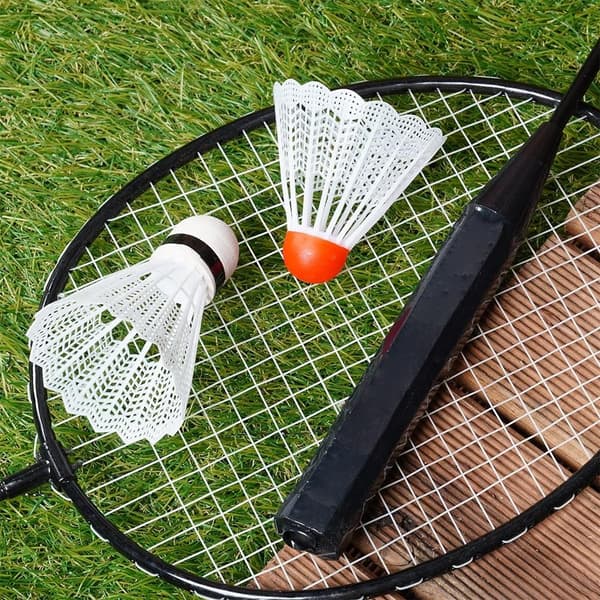 Badmintonset för två med lätt och flexibel racket