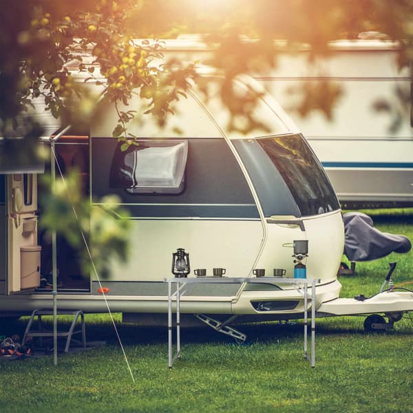 Sammenklappeligt campingbord