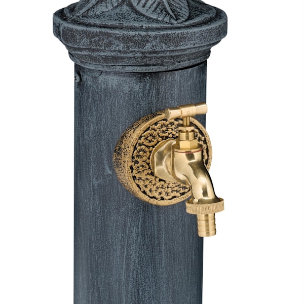 Antik fontän