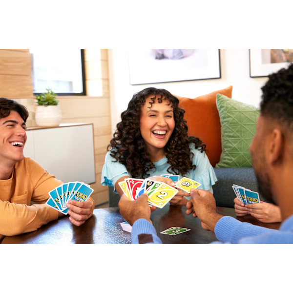 Uno Teams -Korttipeli