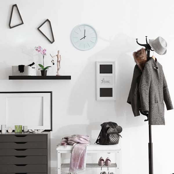 Modern väggklocka