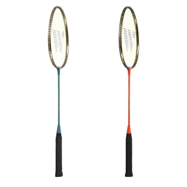 Badmintonset – 2 racketar, fjäderbollar ingår