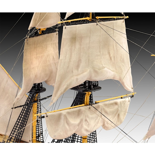 Revell H.M.S. Victory 1:225 Model Sæt