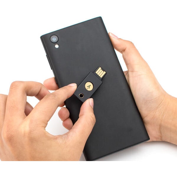 Yubico YubiKey 5 NFC - turva-avain, USB-A