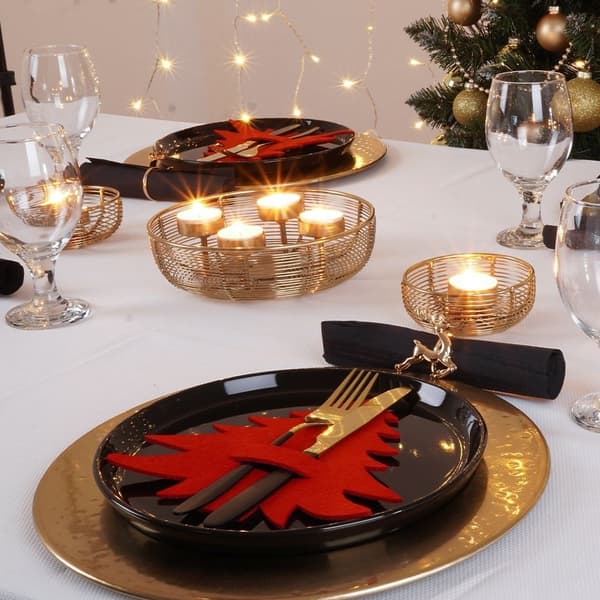 Julbestickfodral i röd filt - 4 julgransformade set